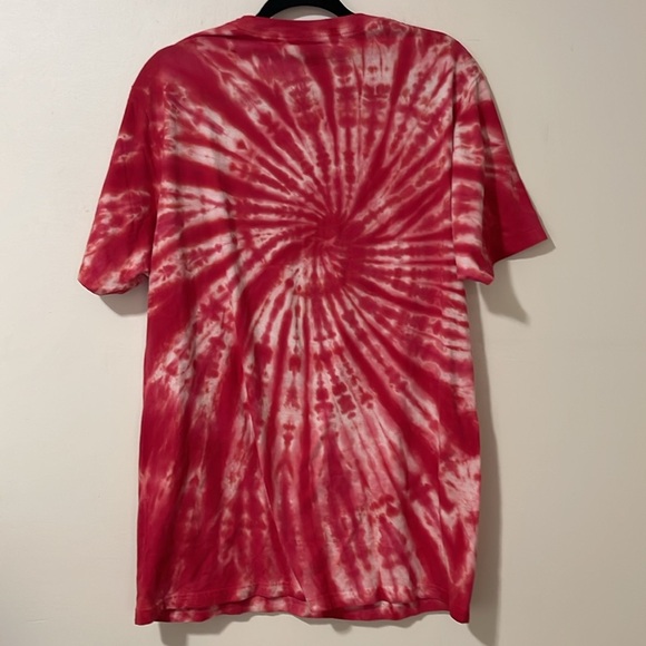 Buc-ee's Red Tie-Dye Women's Short Sleeve Tee - Picture 4 of 7